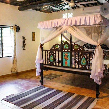 Tichi Villas - Diani Beach Dış mekan fotoğraf