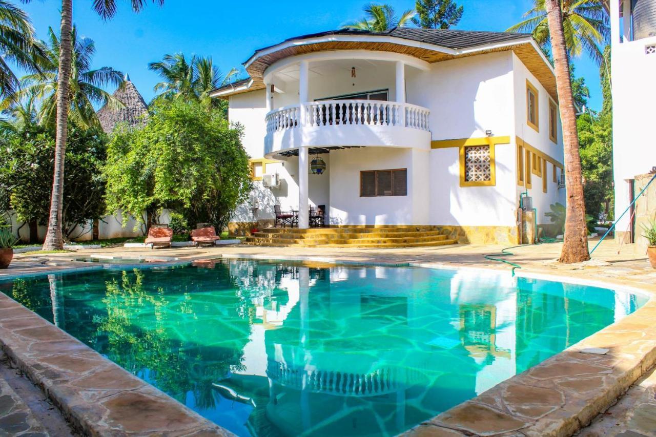 Tichi Villas - Diani Beach Dış mekan fotoğraf