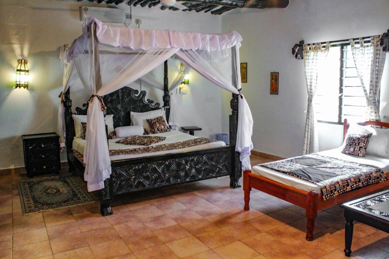 Tichi Villas - Diani Beach Dış mekan fotoğraf